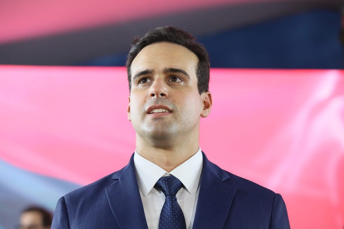 Lucas Ribeiro destaca ações do governo e participação de jovens durante SabaTEENa