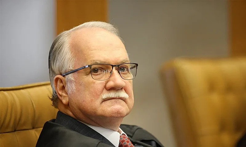 Edson Fachin suspende decisões sobre a Polícia Federal