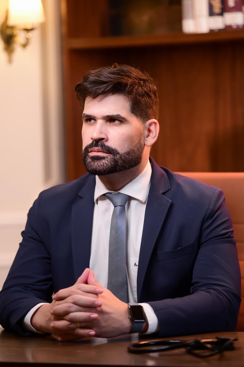 Tabelião estuda poderes implícitos e usucapião extrajudicial