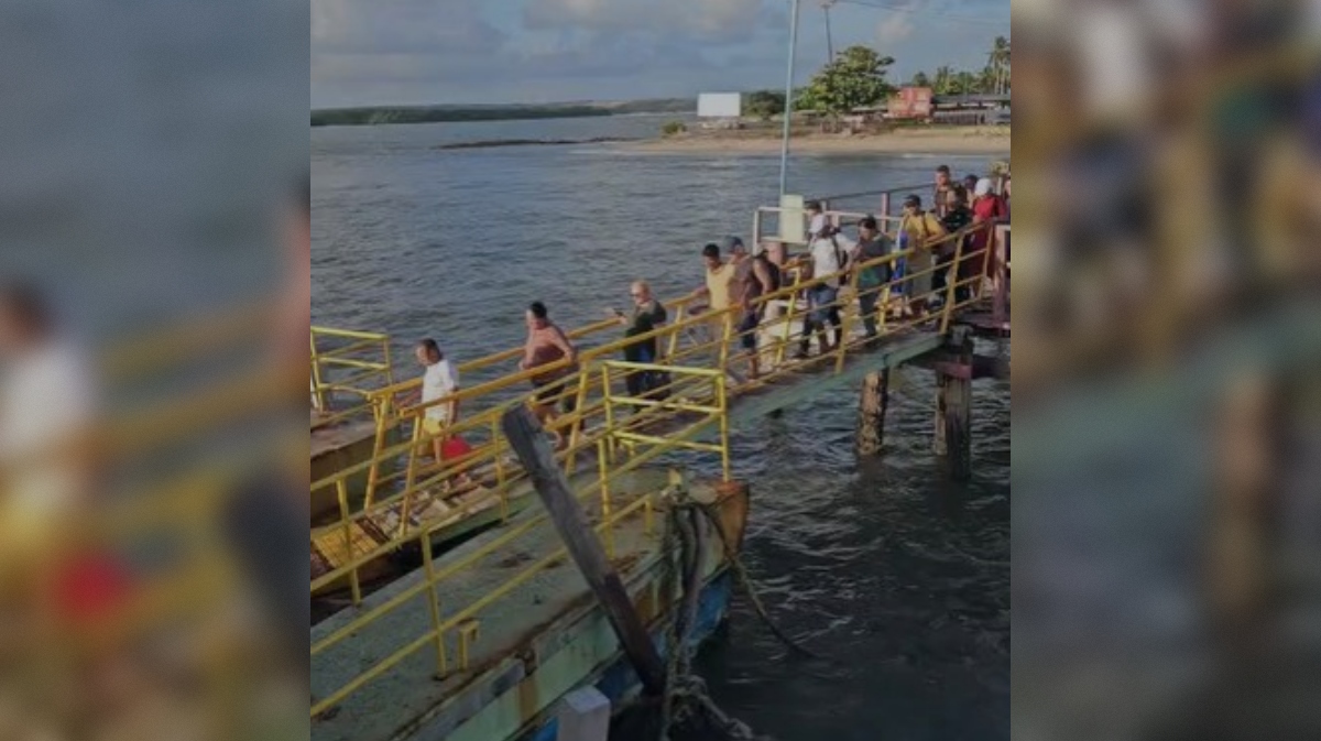 Nova pane em balsa causa revolta de passageiros entre Cabedelo e Lucena