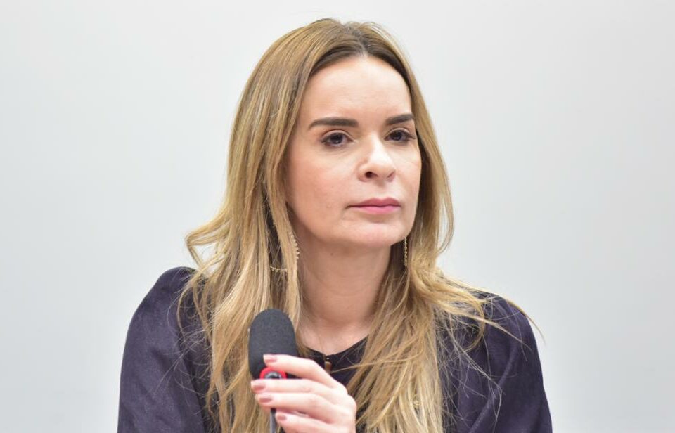 Defesa de Daniella Ribeiro responde a questionamento no TRE-PB