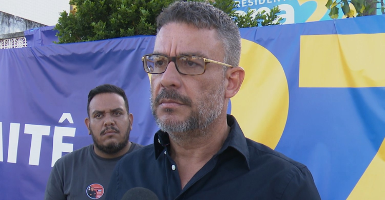 Pedro Coutinho retira candidatura e apoia Lucas Ribeiro