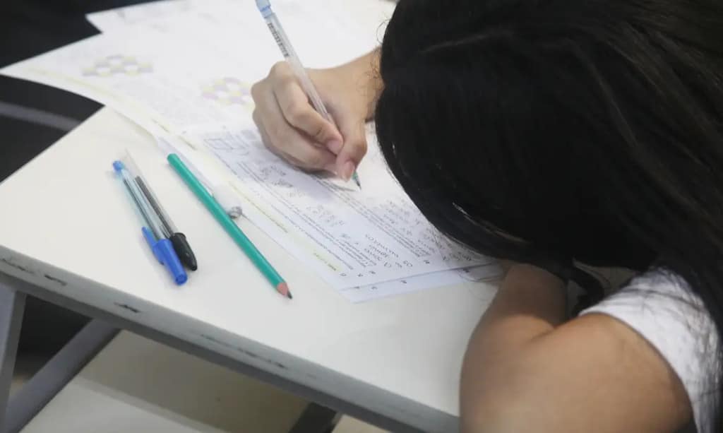 Alunos e professores participam neste sábado de Olimpíada de Matemática
