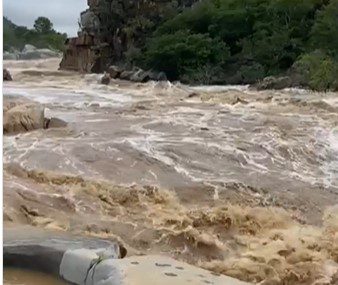 Rio Paraíba registra alta no volume de água em Barra de Santana