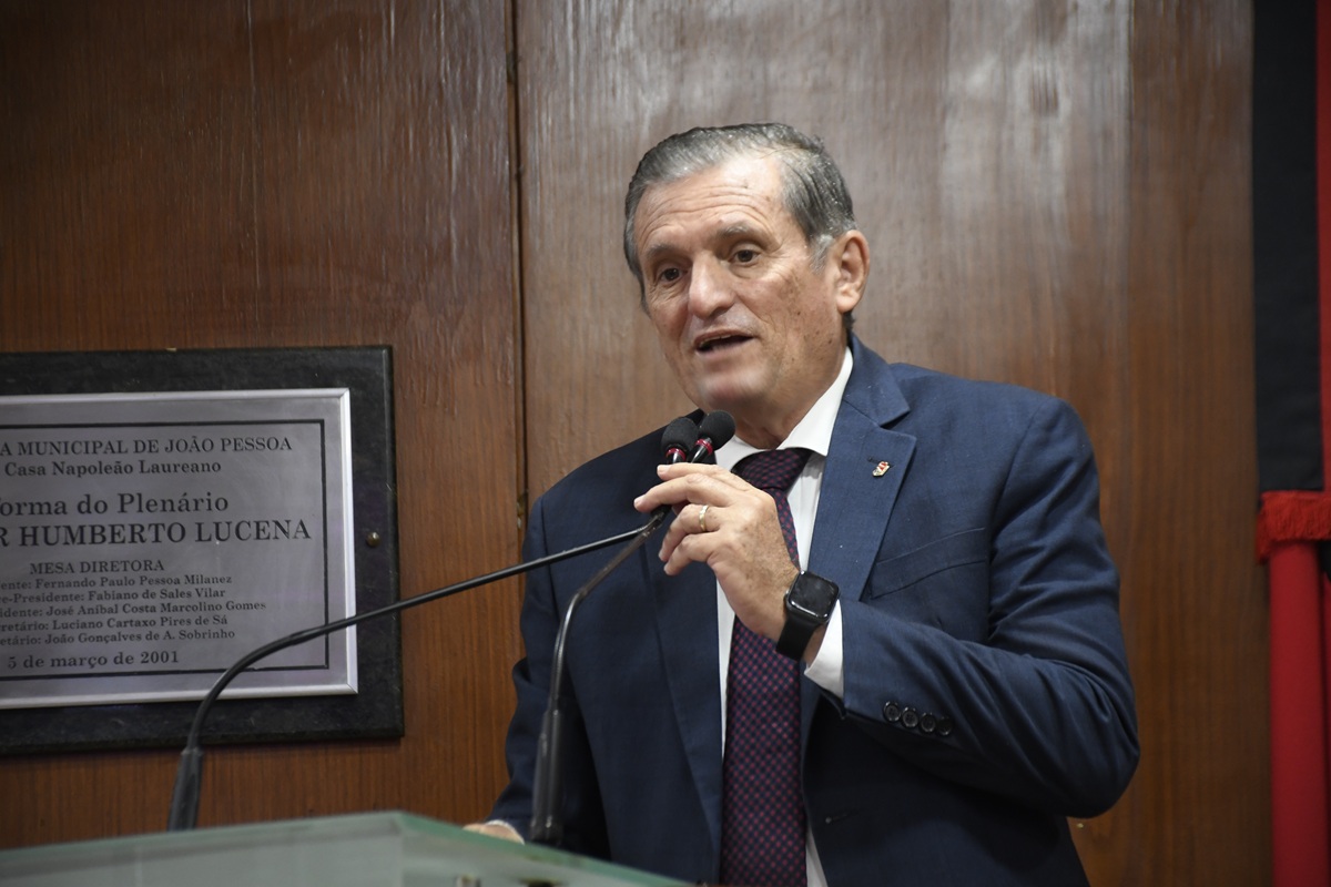 Vereador deixa liderança do governo Leo Bezerra na Câmara de João Pessoa