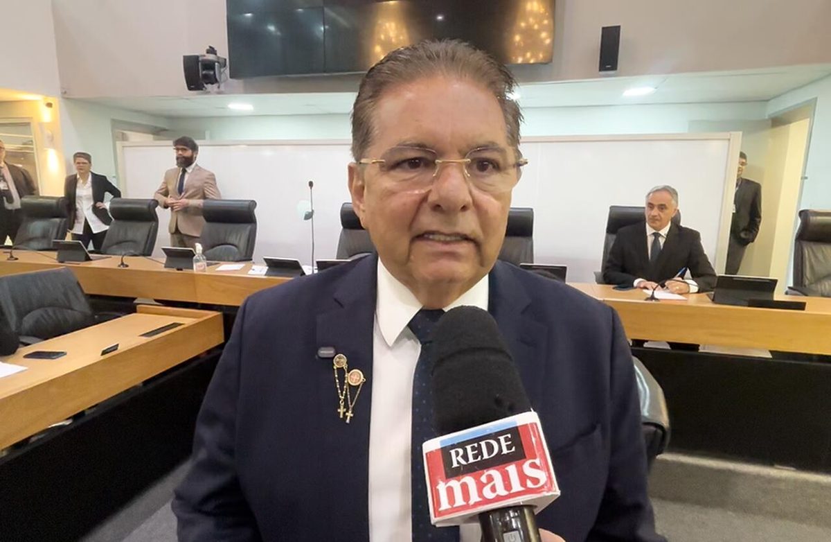 Casa de Adriano Galdino é alvo de assalto em Pocinhos