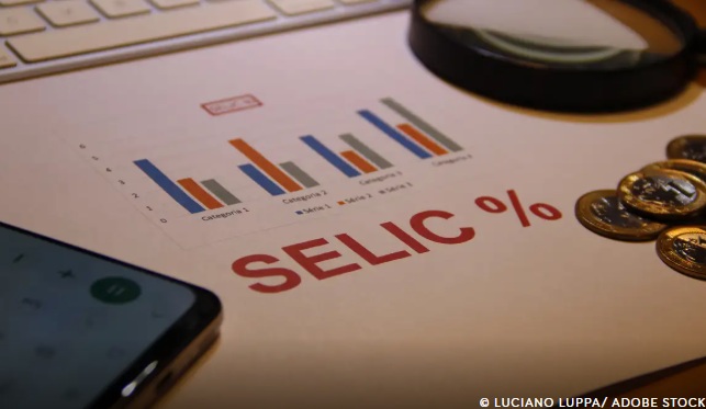 Mercado financeiro revisa expectativa da taxa Selic