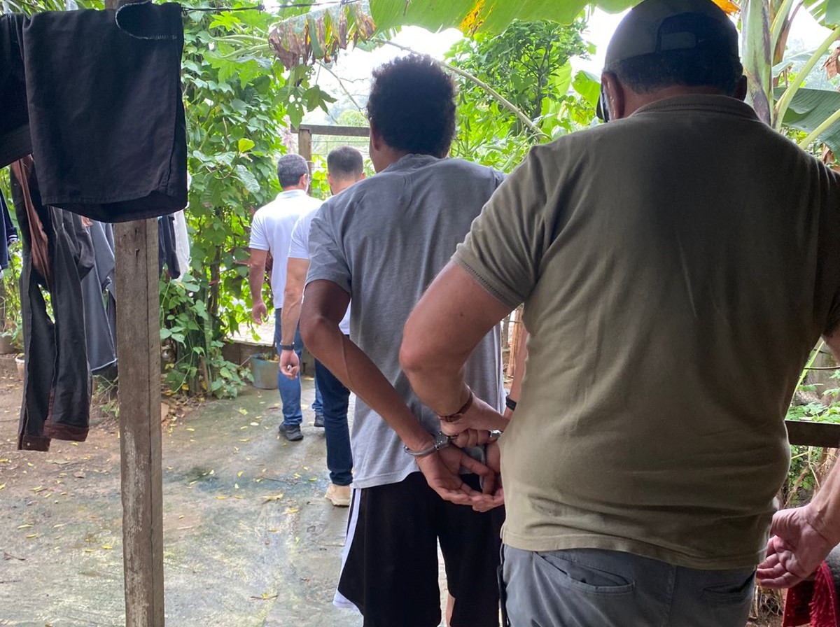 Homem é preso em Guarabira por violar medida protetiva e vender bens da mãe