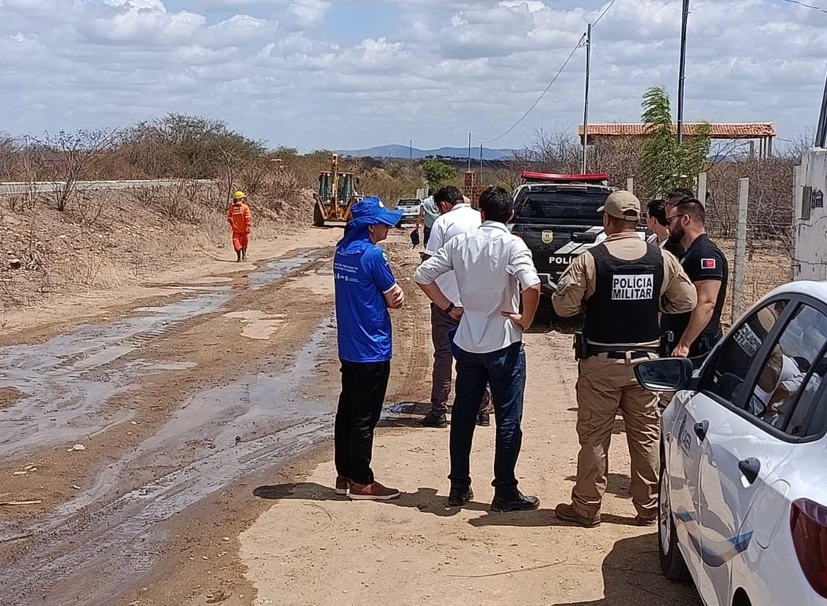 Operação combate desvio de água em São José do Bonfim