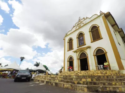 Prefeito de Serra da Raiz tem 20 dias para explicar aumento de 766,66% no número de contratações temporárias em 2023