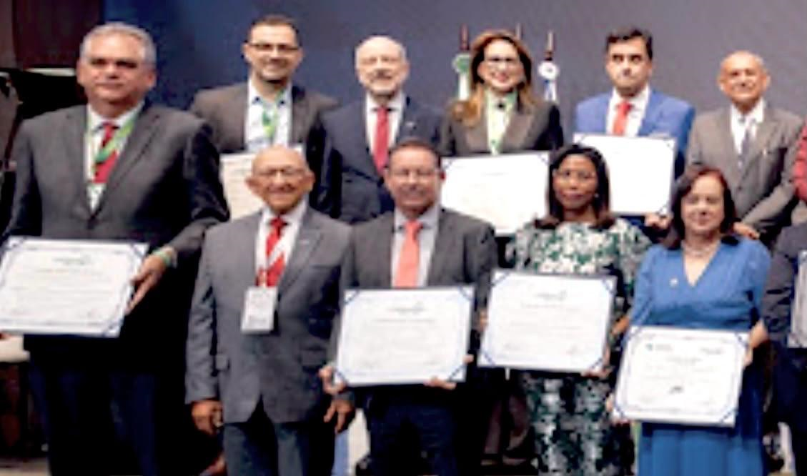 Autoridades da Paraíba são homenageadas no Paraná