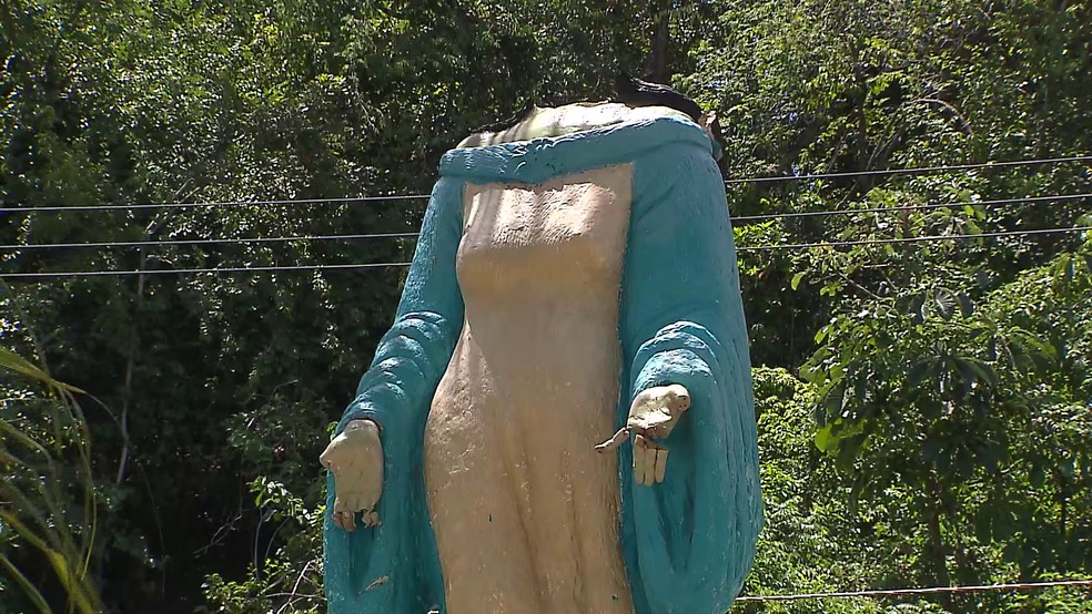 Mulher suspeita de vandalizar estátua de Iemanjá é identificada em João Pessoa