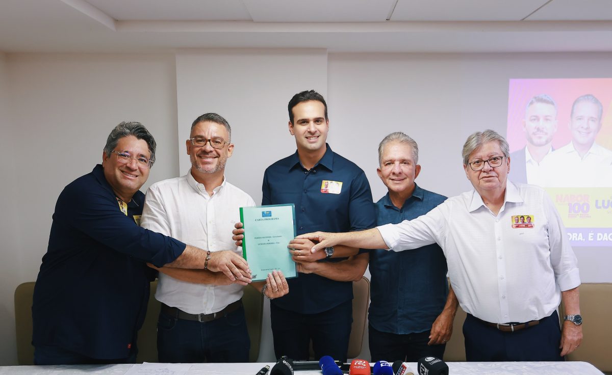 Desistência: Pedro Coutinho ajuda para eleição poder acabar no 1º turno