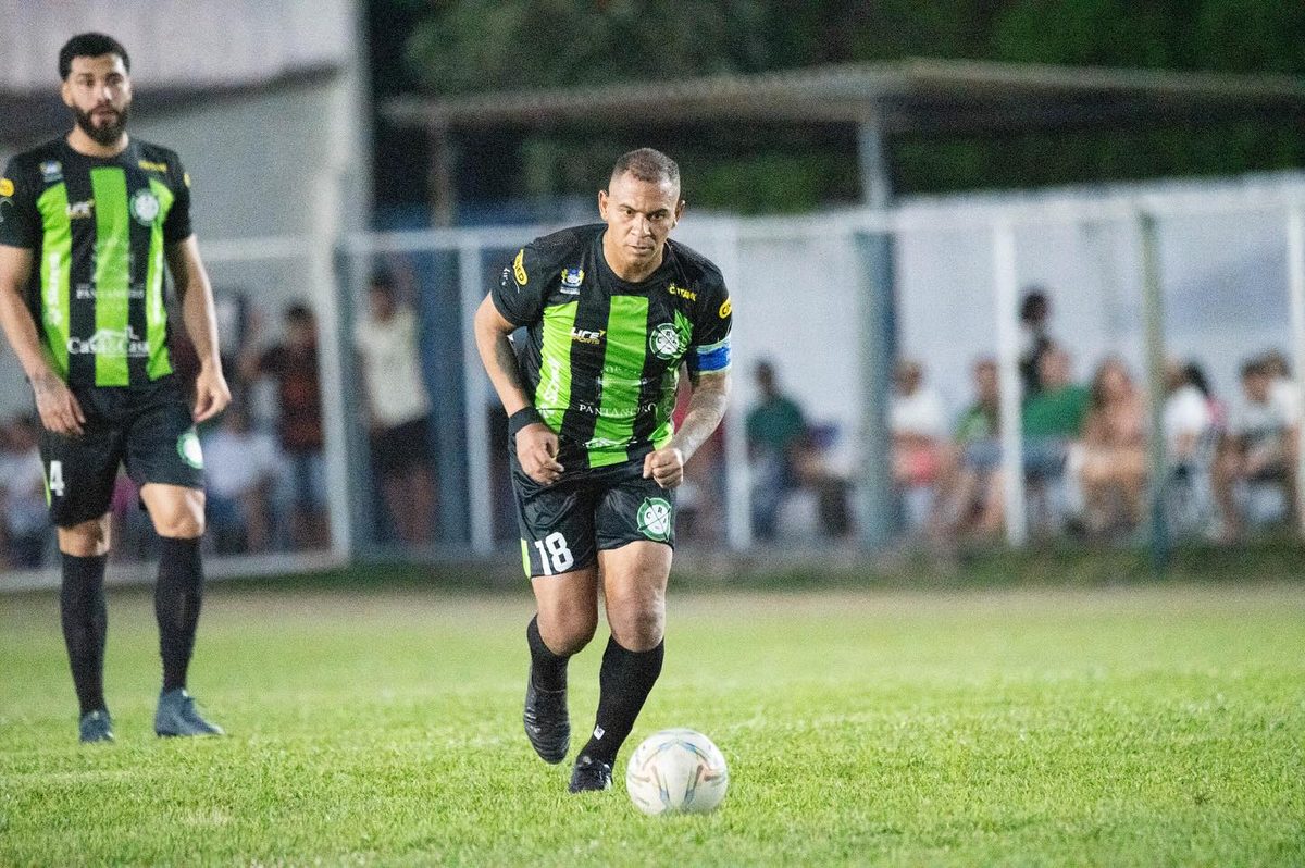 Cruzeiro de Itaporanga oficializa a contratação do atacante Walter para a 2ª Divisão