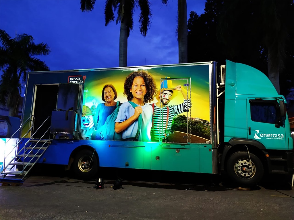 Energisa Paraíba realiza troca gratuita de lâmpadas LED em mais duas cidades