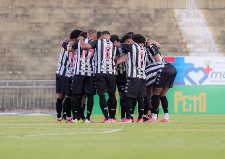 Botafogo-PB encerra contrato de comissão técnica após resultados na Série C