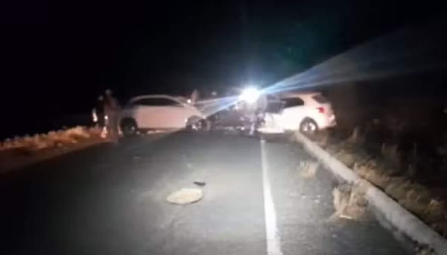 Fatal: Motoristas morrem em acidente entre carros no Cariri