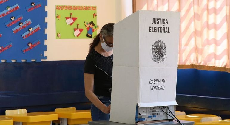 Prazo para pedido de voto em trânsito acaba nesta quinta-feira