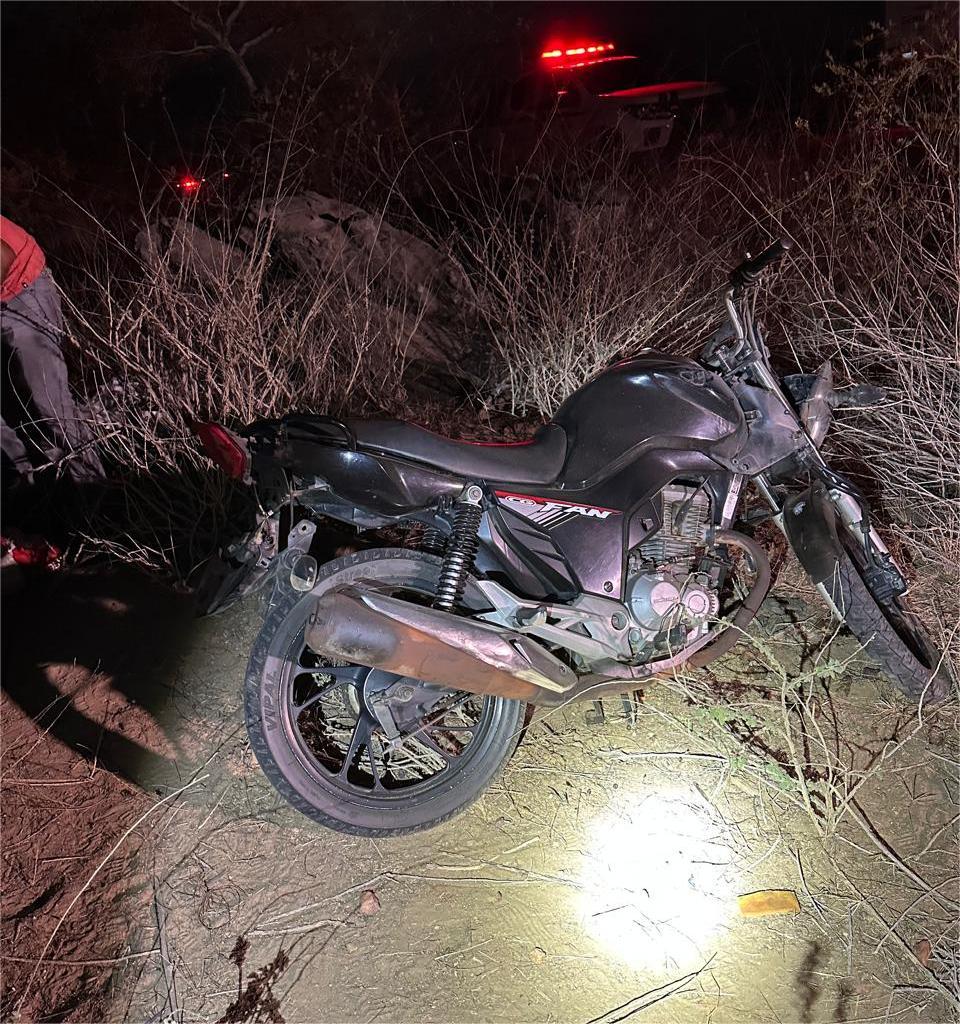 Grave acidente de moto deixa uma mulher morta e três feridos na PB-200
