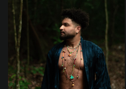 Mateus Silomar estreia na música durante festival em João Pessoa