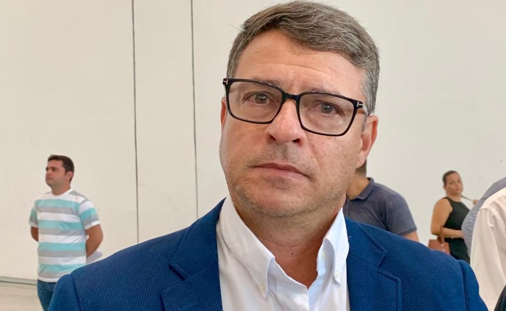 Ministério Público Eleitoral quer bloquear candidatura de Vitor Hugo
