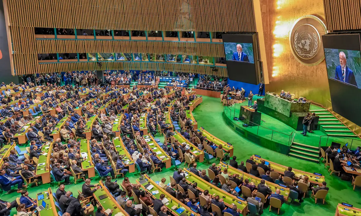 Lula viaja para Nova York com foco em assembleia da ONU