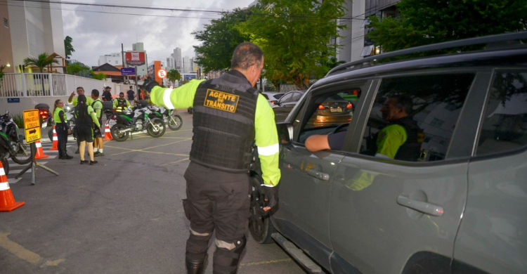 Avenida Cruz das Armas tem alteração no trânsito nesta terça-feira