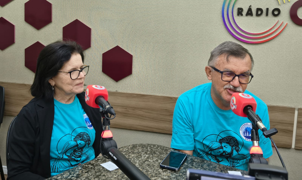 Catedral de Campina Grande encerra Semana da Família com caminhada peregrina