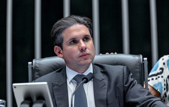 Hugo Motta defende vinda de Lula à Paraíba ainda no primeiro turno