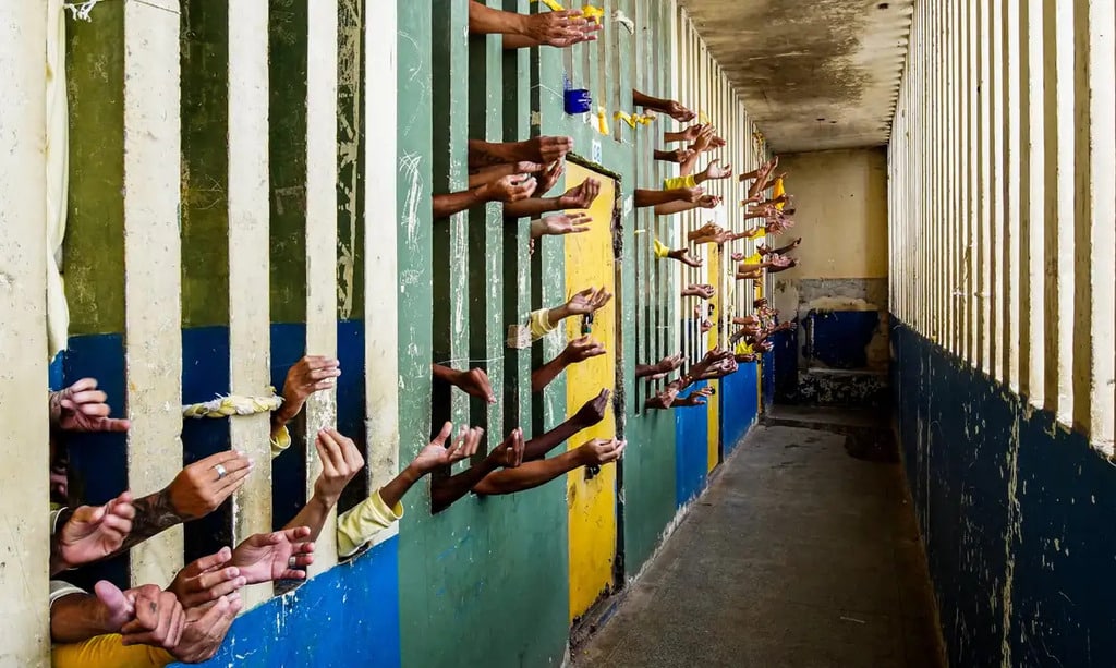 Menos de um quarto dos detentos brasileiros exerce atividade de trabalho