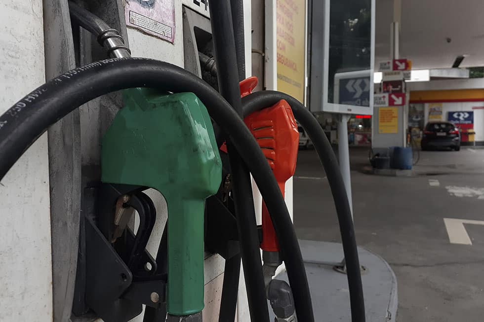 Postos e distribuidoras na mira: nova multa por preço abusivo salta para R$ 500 milhões