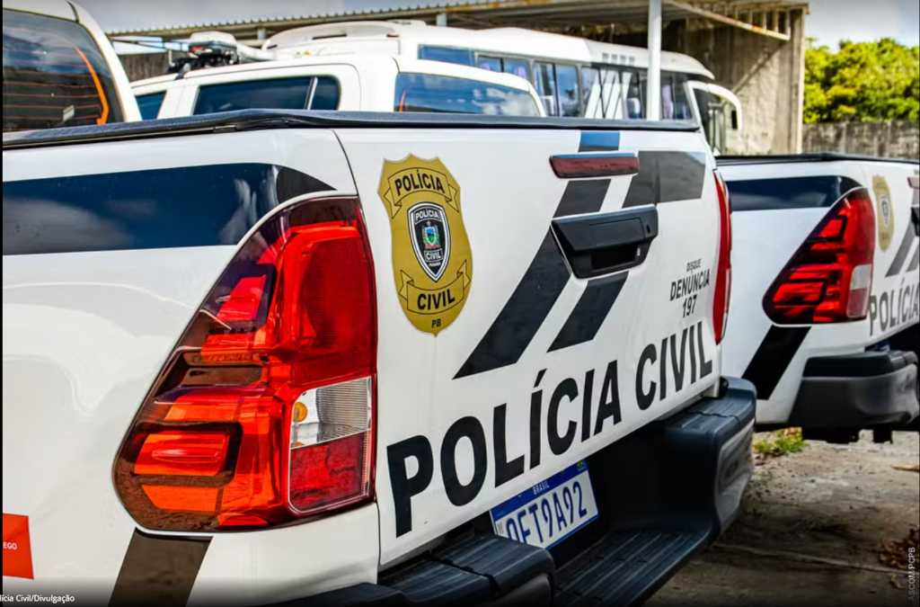 Cantor é preso por suspeita de violência psicológica e ameaça contra esposa no Brejo da Paraíba