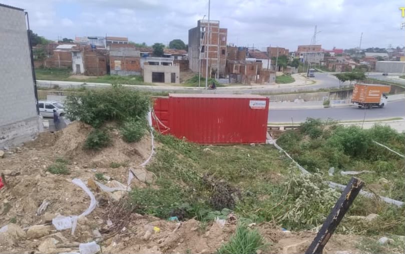 Prefeitura de Campina Grande impede nova invasão de área pública no Dinamérica