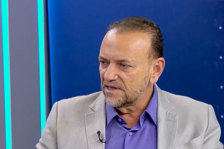 Presidente do PT é contra a ida de Lula ao debate da TV Globo