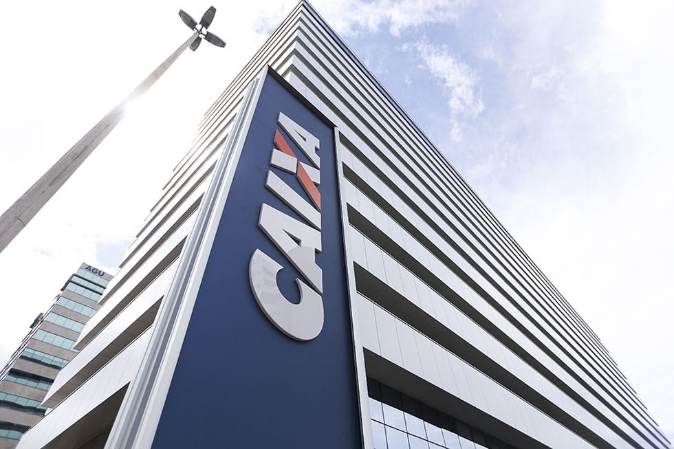 Funcionários do Banco do Brasil e da Caixa entram em greve na Paraíba