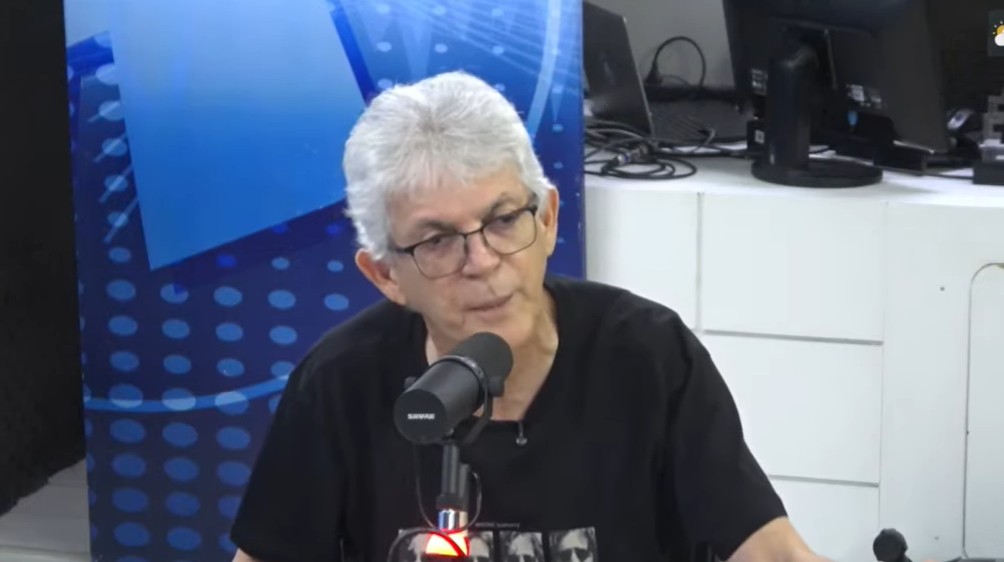 Ricardo Coutinho condiciona apoio a Hugo Motta na Câmara a diretriz de Lula