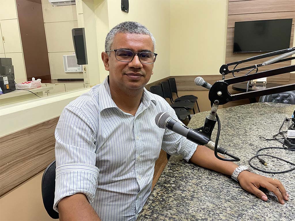 Psiquiatria não é sinônimo de loucura: professor explica origem da palavra e combate preconceito