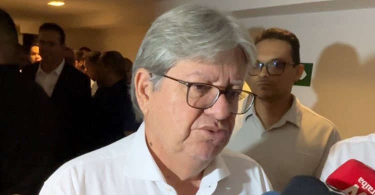 ‘Não temos tempo para perder’, diz João Azevêdo sobre campanha de Lula