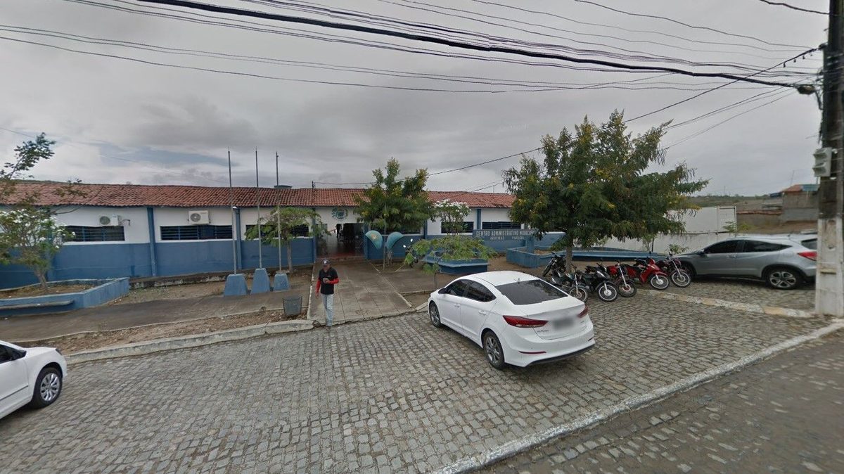 Prefeitura de Aroeiras abre licitação superior a R$ 1,2 milhão para remédios