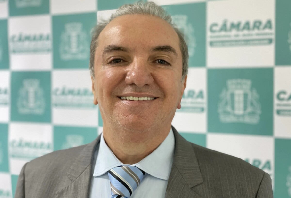 ‘Acabando uma e começando outra’, diz Mikika Leitão sobre antecipação da Eleição de 2028