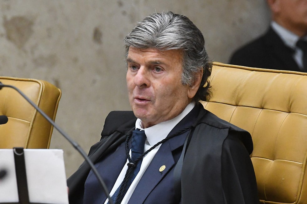 Luiz Fux vai relatar ação sobre idas da esposa de Moraes ao Senado