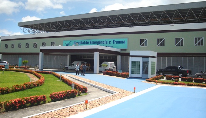 Colisão entre automóvel e ônibus resulta em duas mortes na Paraíba