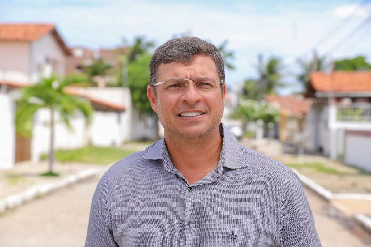 Por maioria, TRE-PB indefere candidatura a deputado estadual de Vitor Hugo