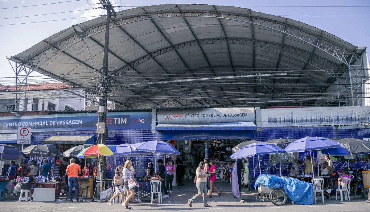 Prefeitura de João Pessoa cria crédito para lojistas afetados por incêndio