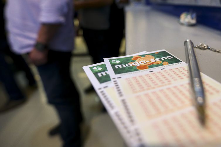 Concurso da Mega-Sena deste domingo pode pagar R$ 85 milhões