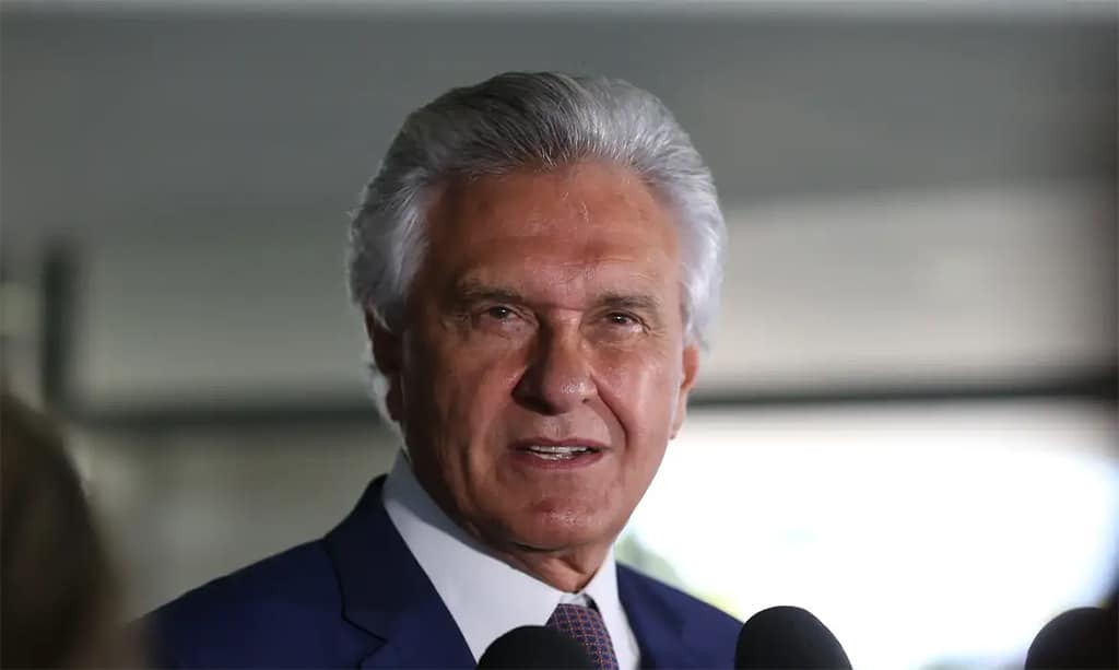 Ronaldo Caiado critica ausencia de adversarios em debates eleitorais
