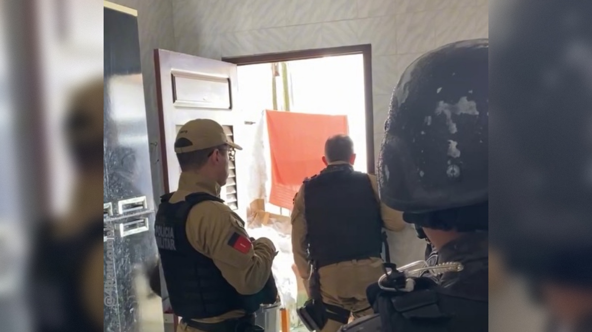 Homem é preso após perseguição policial, atirar contra PM e horas de negociação no Brejo da Paraíba