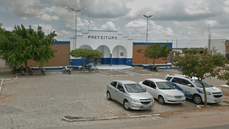 TCE intima Prefeito de São João do Rio do Peixe para explicar irregularidades em contrato de mais de R$5 milhões em serviços de saúde