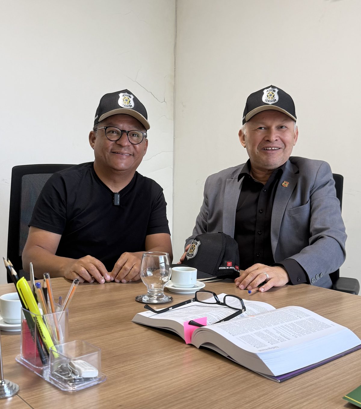 Sindojus recebe Nilvan Ferreira para discutir demandas dos Oficiais de Justiça
