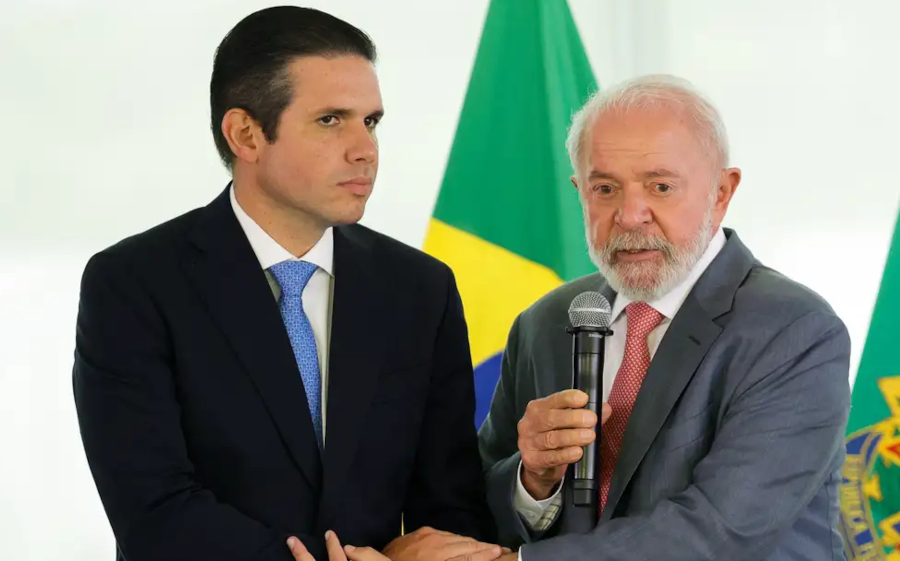 Lula, Motta e Davi acertam avanço de fim da escala 6×1 e da taxa das blusinhas